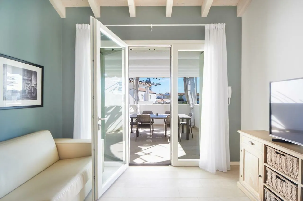 Les Maisons Hotel Lido di Jesolo 0*,  Italia